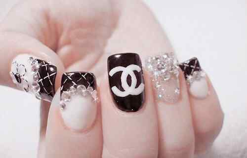 28 Fotos de uñas elegantes para usar en fiestas y eventos ... 28 Fotos de uñas elegantes para usar en fiestas y eventos ...