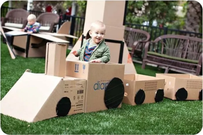 28 ideas para sorprender a tus niños con cajas de cartón | Bastísimo