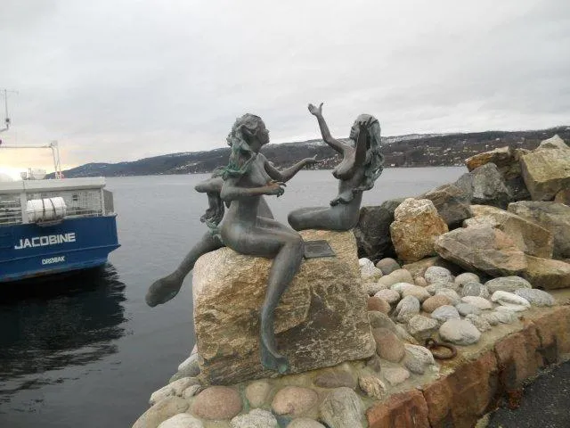 28/11/2012. Onsdag. Visita a Drøbak. Carrera. Trabajo en casa ... 28/11/2012. Onsdag. Visita a Drøbak. Carrera. Trabajo en casa ...