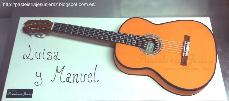 Pastel de guitarra fondant - Imagui