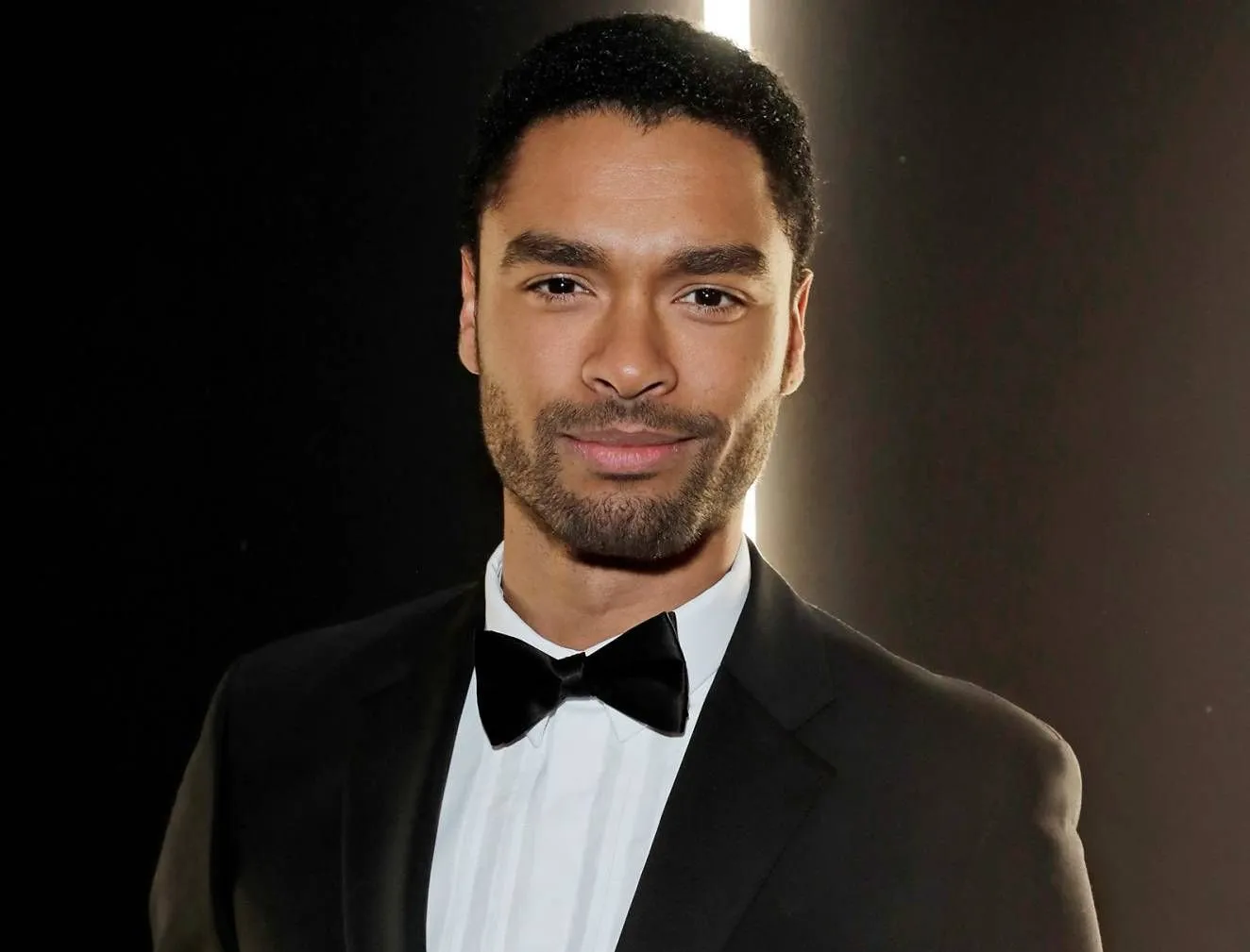 Los 30 famosos más guapos del mundo, foto a foto Los 30 famosos más guapos del mundo, foto a foto