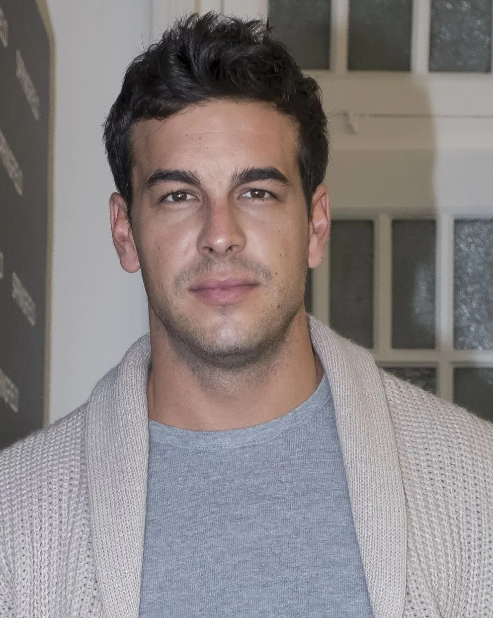 Los 30 famosos más guapos del mundo, foto a foto Los 30 famosos más guapos del mundo, foto a foto