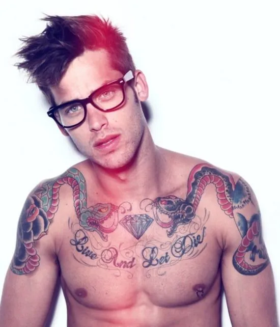 30 Tatuajes para hombres que lucen muy bien en ellos 30 Tatuajes para hombres que lucen muy bien en ellos
