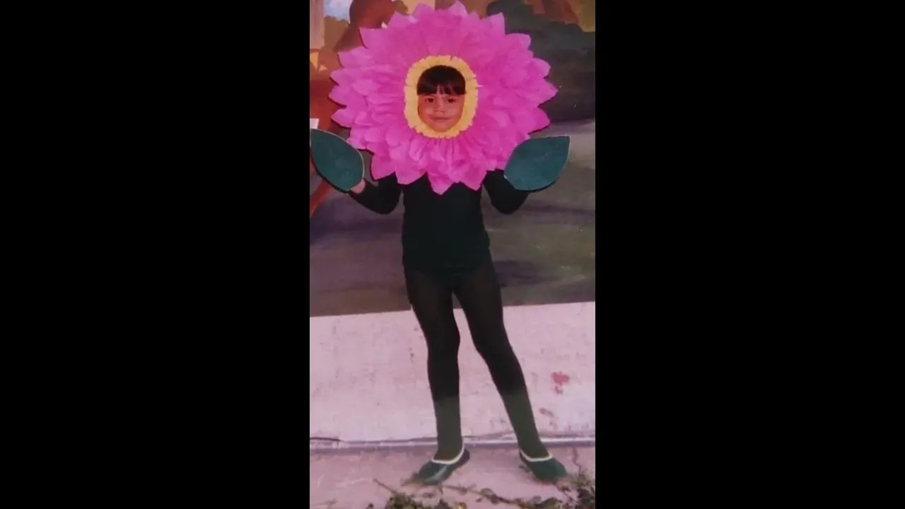 Como hacer un disfraz de flor de papel crepe