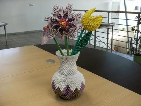 3D origami - round vase - (how to make) - YouTube 3D origami - round vase - (how to make) - YouTube