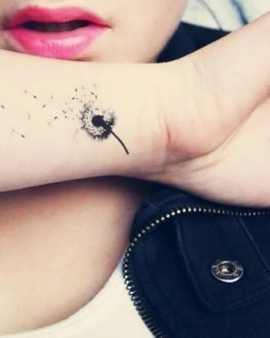 40 Mini diseños para perderle el miedo a los tatuajes