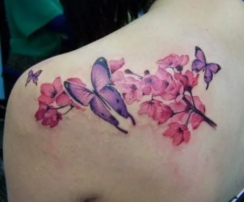 40 Tatuajes de flores de cerezo para chicas | Belagoria 40 Tatuajes de flores de cerezo para chicas | Belagoria