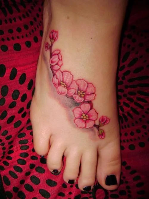 40 Tatuajes de flores de cerezo para chicas | Belagoria