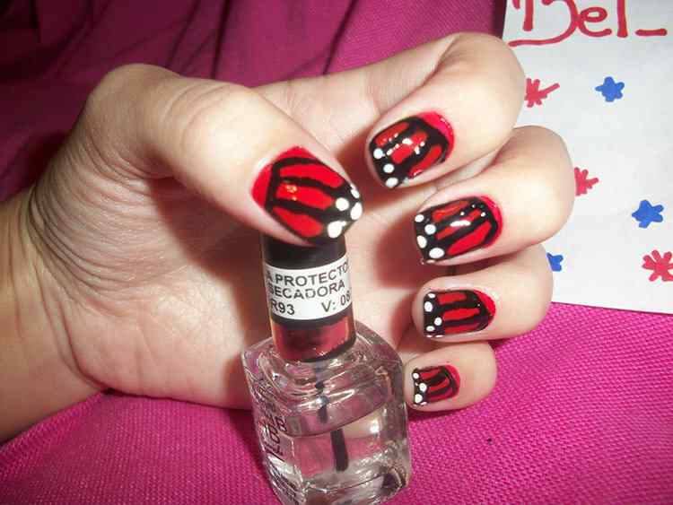 40 Uñas decoradas color rojo que podes usar para recibir el año ...