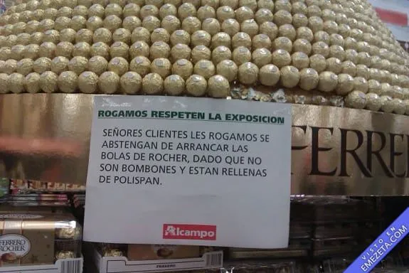 42 carteles curiosos y desconcertantes | Emezeta