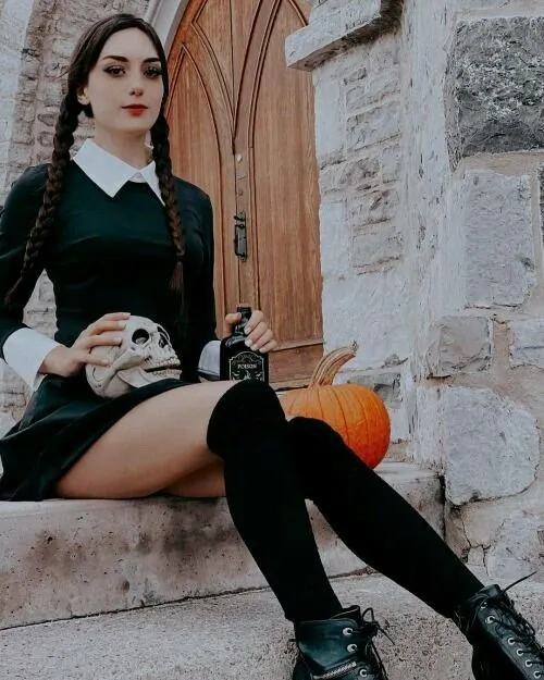 46 ideas de Merlina en 2023 | halloween disfraces, disfraz de morticia  addams, disfraces merlina