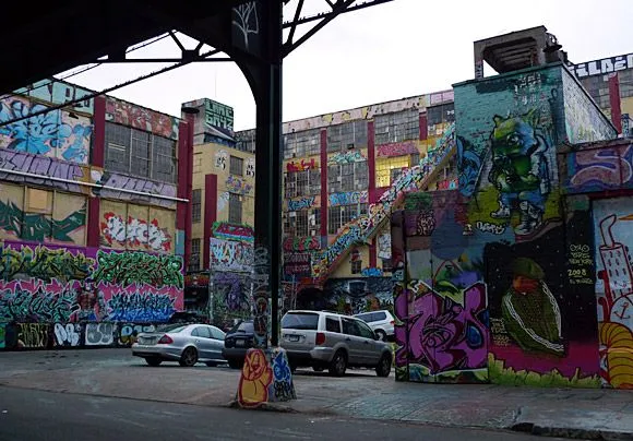 5Pointz, la meca del graffiti : Distorsion Urbana