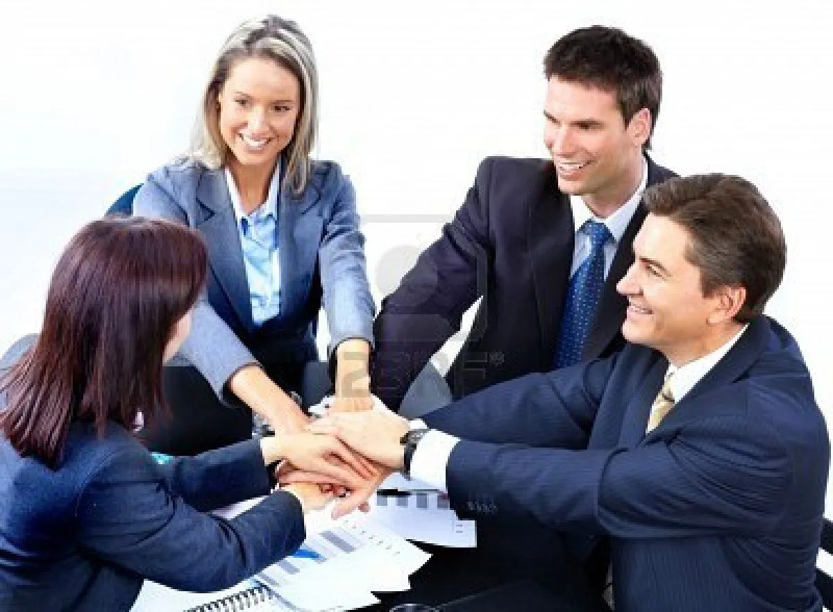 6352916-equipo-de-personas-de- ...