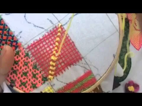 74.-Bordado fantasía puntada para pantalón del ratón - YouTube 74.-Bordado fantasía puntada para pantalón del ratón - YouTube