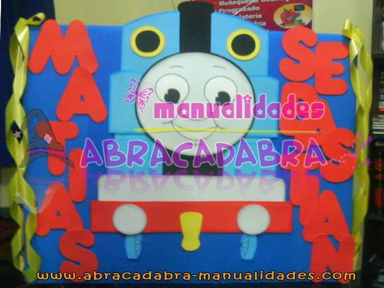 ABRACADABRA manualidades: COTILLON: Thomas.........!!! ABRACADABRA manualidades: COTILLON: Thomas.........!!!