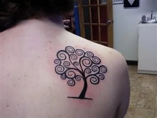 Diseños de arboles para tatuar - Imagui