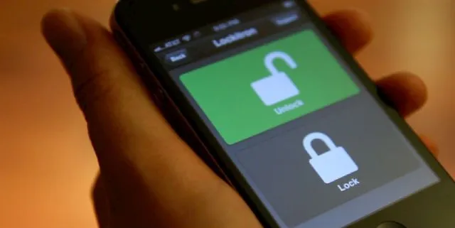 Abrir y cerrar puertas con el teléfono