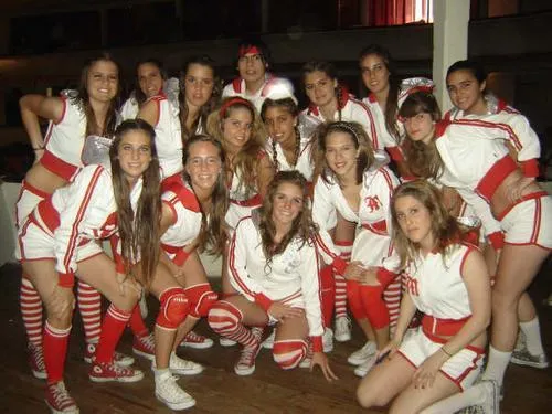 Academia de Baile Hip Hop | w.r.i.a.t.