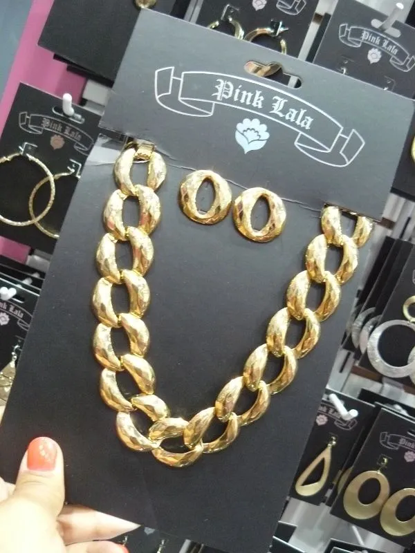 Accesorios para mujeres: ¡Los mejores diseños en collares para ... Accesorios para mujeres: ¡Los mejores diseños en collares para ...