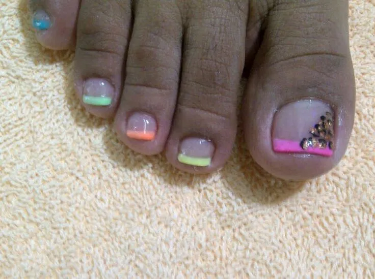 Acripie on Pinterest | 39 Pins on organic nails, toenails and pedicur…