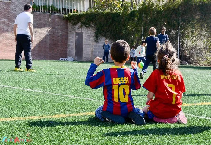 Actividades en familia, cumpleaños jugando a fútbol en Maddock ... Actividades en familia, cumpleaños jugando a fútbol en Maddock ...