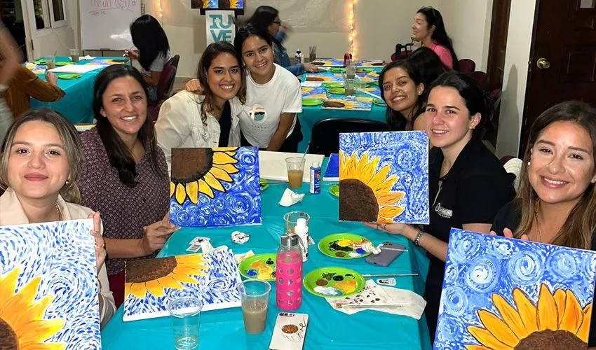 Actividades de la sección de señoritas en El Salvador - Regnum Christi Actividades de la sección de señoritas en El Salvador - Regnum Christi