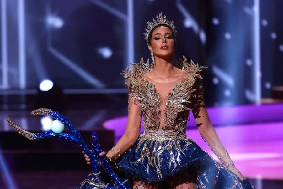 Acusan de plagio al Miss Venezuela por la FOTO de traje típico de Mariangel Villasmil Acusan de plagio al Miss Venezuela por la FOTO de traje típico de Mariangel Villasmil