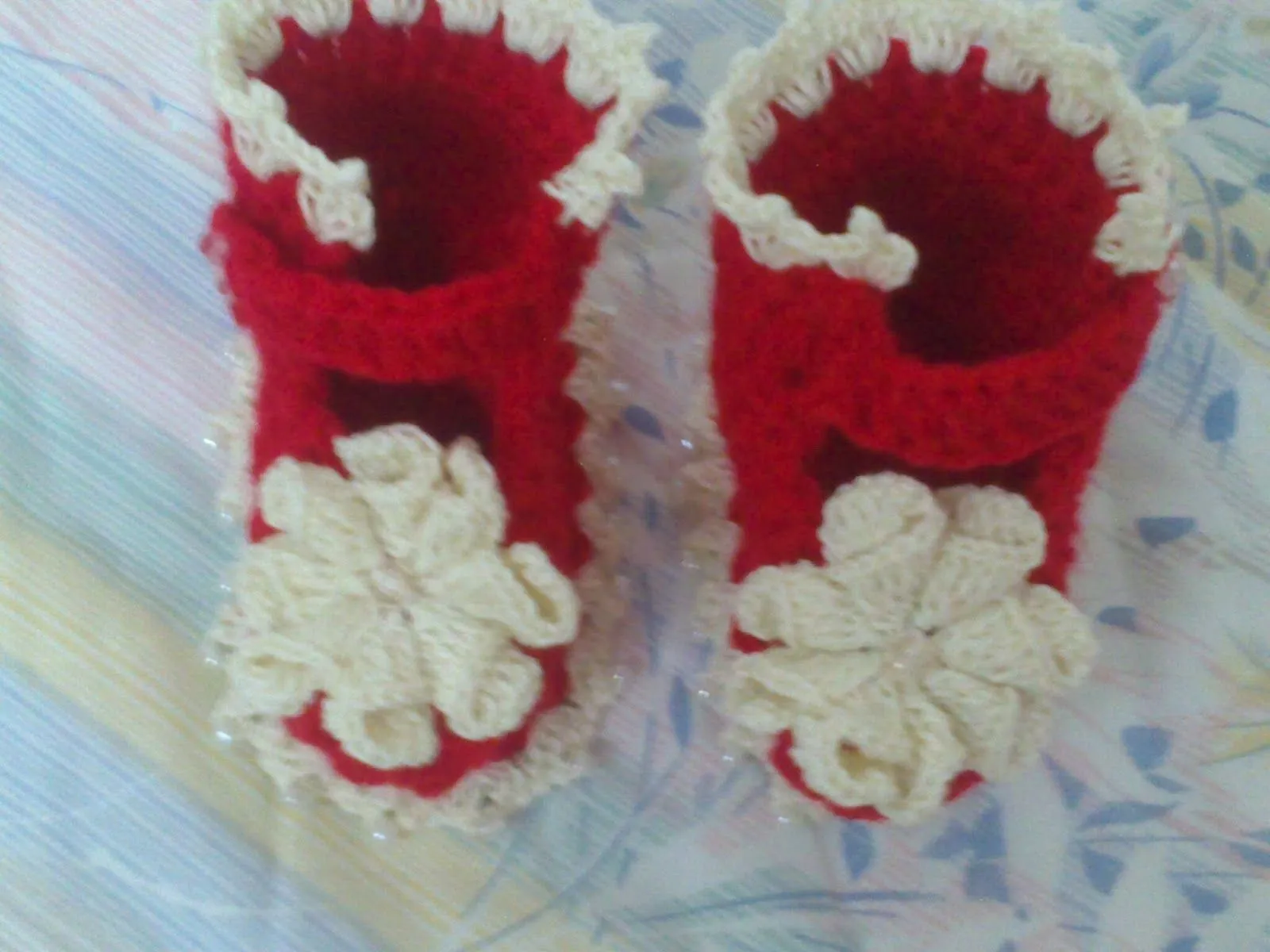 ADELINA: Zapatitos para bebé