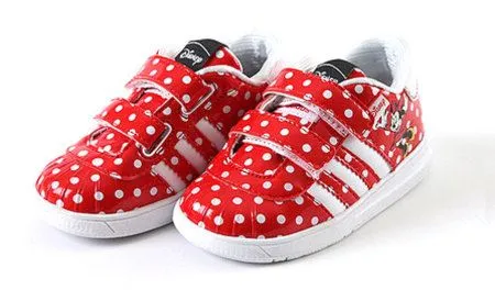 Adidas y Disney lanzan juntos una nueva colección de ropa infantil ...