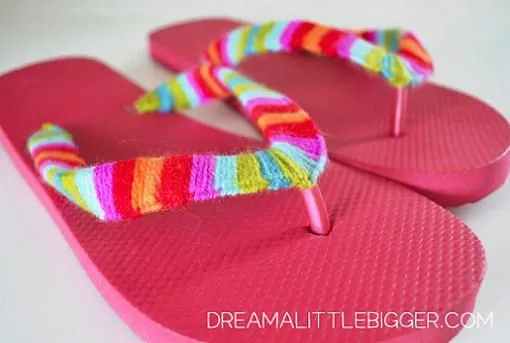 Adornar sandalias playeras - Ropa DIY