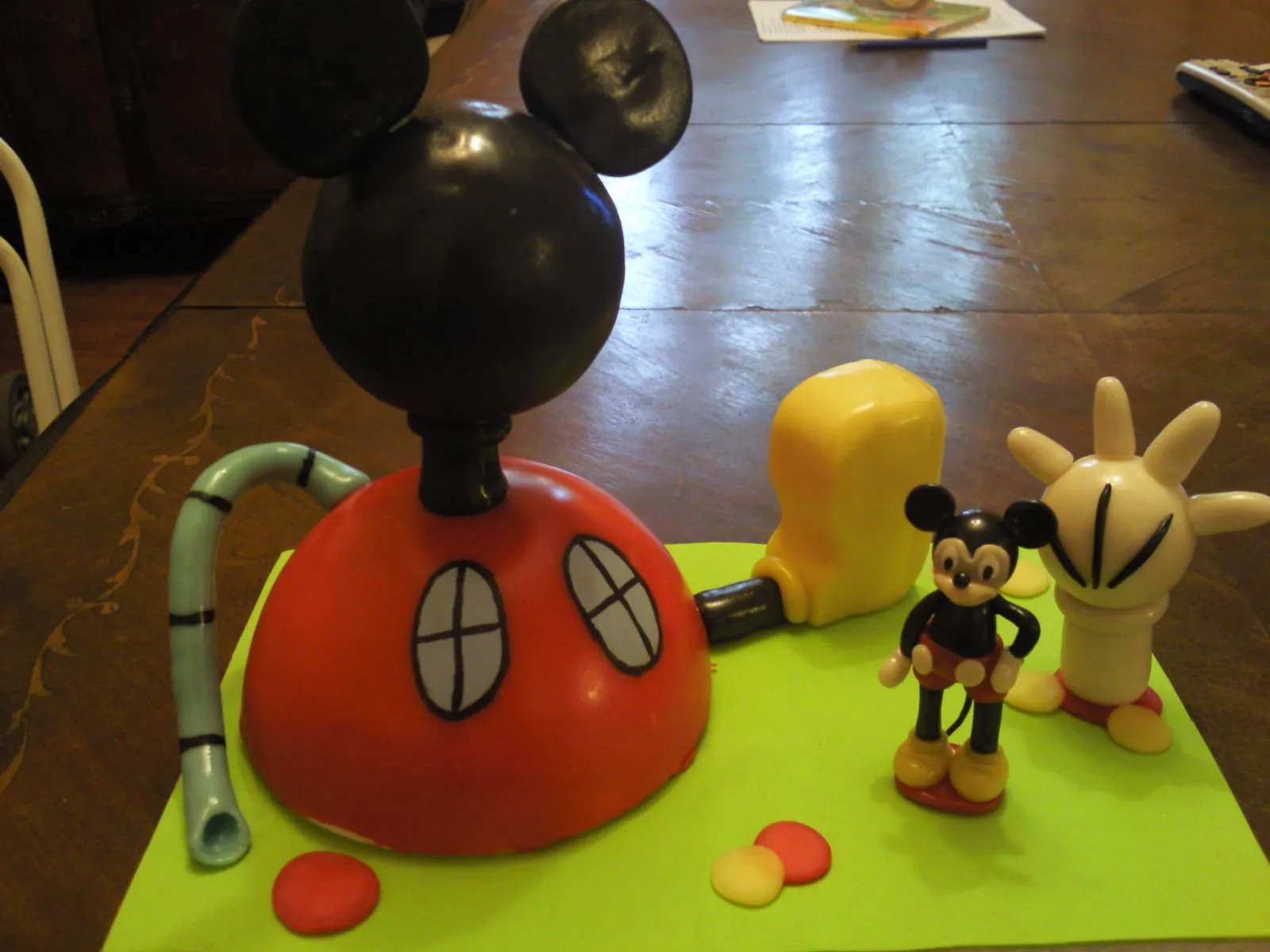 adorno para torta de la casa de mickey mouse adorno para torta de la casa de mickey mouse