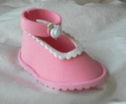 Recuerditos y Regalos: Zapatitos de Goma Eva Niña BABY SHOWER ...