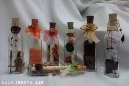 Botellas adornadas para bodas - Imagui