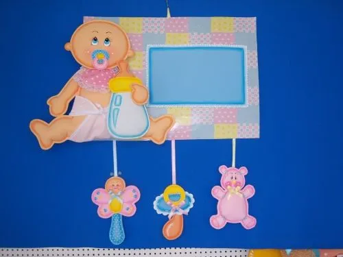 Decoración en fomi cuarto de bebés niña - Imagui