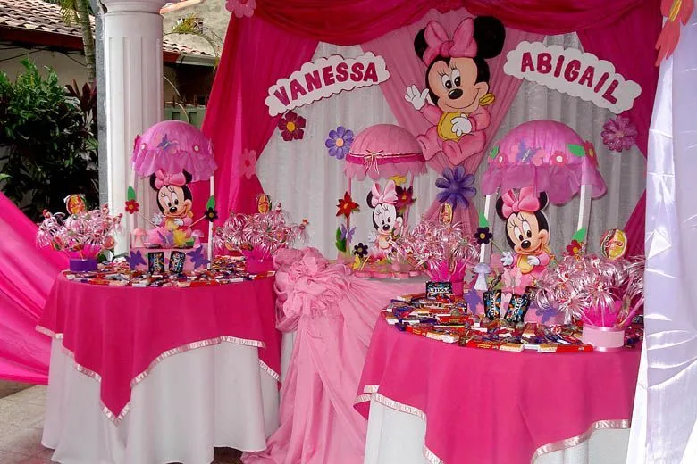 Bizcocho de mandy y vale on Pinterest | Minnie Mouse, Fiestas and ...