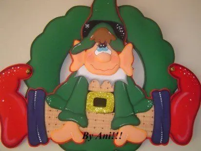 Adornos de Navidad en foami | Aprender manualidades es facilisimo.com Adornos de Navidad en foami | Aprender manualidades es facilisimo.com