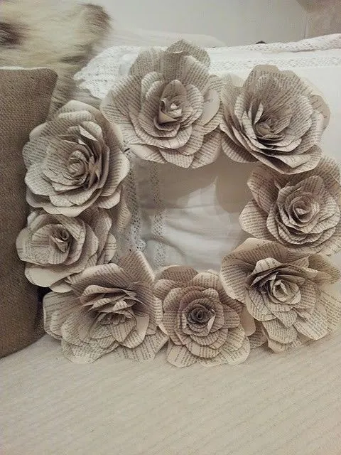 Adornos papel periodico - Imagui