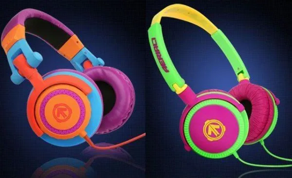 Aerial 7 ofrece unos coloridos auriculares compatibles con iPod y ... Aerial 7 ofrece unos coloridos auriculares compatibles con iPod y ...