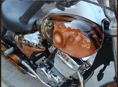 aerografia de calaveras en tanque de moto | Bescdesign, aerografia ...