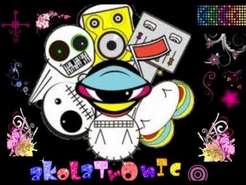 akolatronic pata boom - YouTube