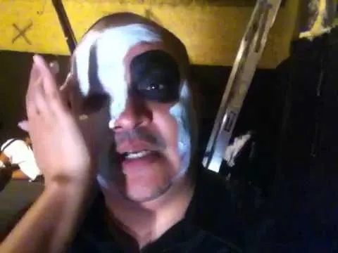 Akwid "Payaso De Ojos Tristes" video shoot - YouTube