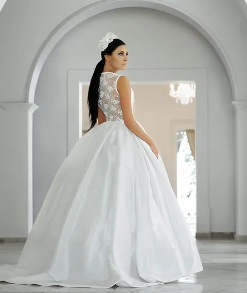 Alberto Rodríguez Couture : Fiancee Bodas