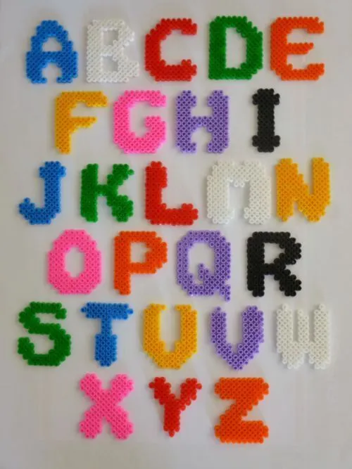 Alfabeto con cuentas Pyssla o Hama beads | pyssla | Pinterest Alfabeto con cuentas Pyssla o Hama beads | pyssla | Pinterest