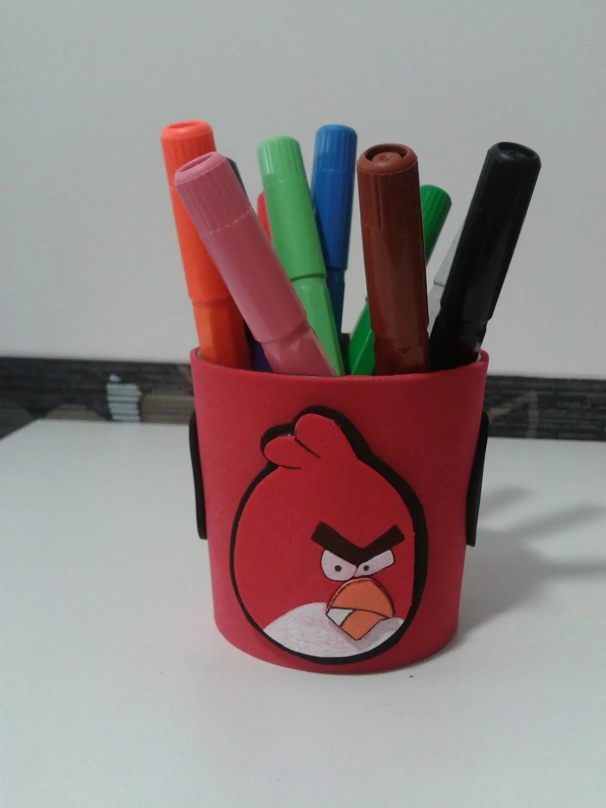 ALFILERES DE BODA MARTOS: Lapicero o cubilete Angry Birds en goma eva ALFILERES DE BODA MARTOS: Lapicero o cubilete Angry Birds en goma eva