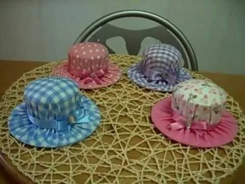 COMO HACER UN ALFILETERO,SOMBRERO - YouTube COMO HACER UN ALFILETERO,SOMBRERO - YouTube