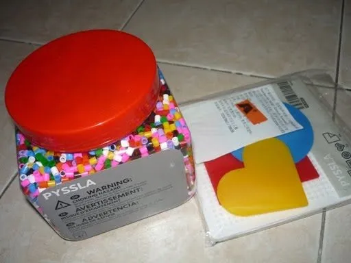 ALL ABOUT A LITTLE GIRL...: Pyssla Beads