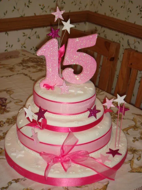 Tortas en corazones de15 años - Imagui