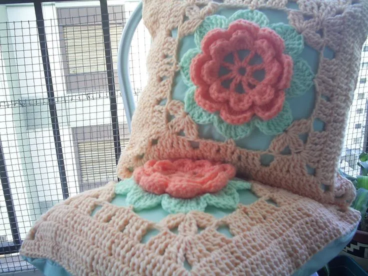 Almohadones tejidos Flor - Crochet | Estrella de mar - Tejidos ...