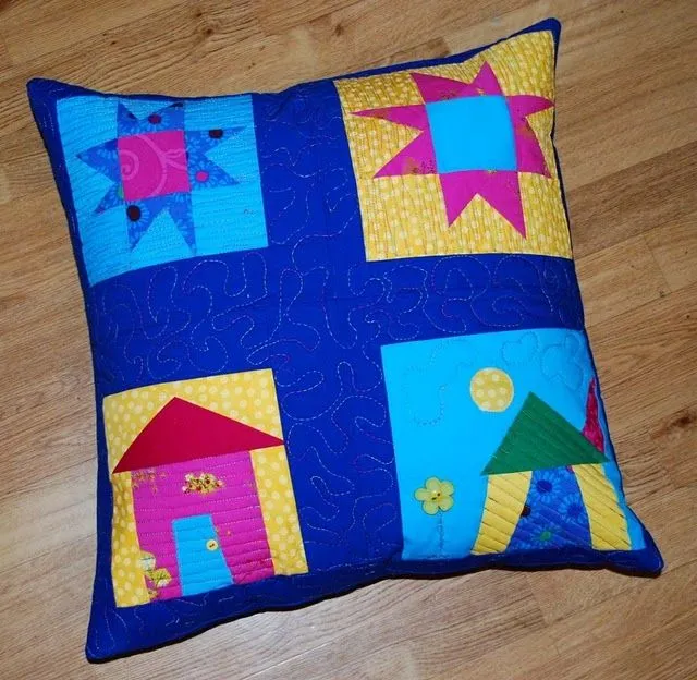 ALMOHADONES EN PATCHWORK BIEN COLORIDOS | Hogar Decoración y Diseño ALMOHADONES EN PATCHWORK BIEN COLORIDOS | Hogar Decoración y Diseño