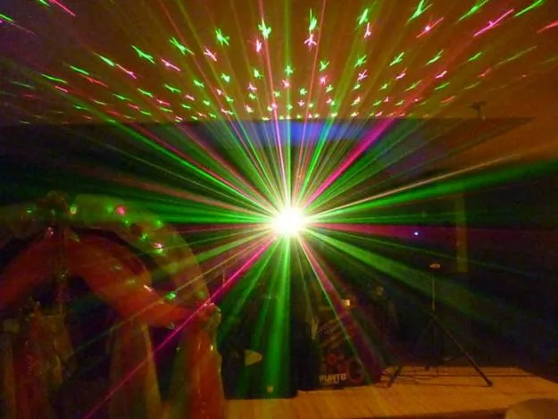 Alquiler-luces-sonido-fiestas- ... Alquiler-luces-sonido-fiestas- ...